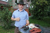 Falkner sorgte für Auflauf Bild: Falkner sorgte für Auflauf