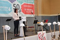 Bild: Feierlicher Spatenstich