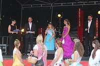 Weinprinzessin Shantel I. gekrönt Bild: Weinprinzessin Shantel I. gekrönt