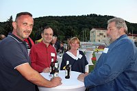 Bild: Die Eintracht stellt sich vor