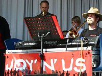 Bild: JOY`N`US im Kuhstall