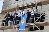 Bild: Richtfest an Gemeinschaftsschule gefeiert