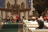 Bild: Duo Parwaneh in der Trinitatiskirche