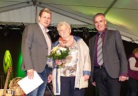 Bild: "Frankenh&auml;user Blumensommer" Im Rahmen des Frankenh&auml;user Bauernmarktes fand die Auswertung der Aktion "Frankenh&auml;user Blumensommer" 2017