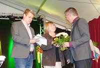 Bild: "Frankenh&auml;user Blumensommer" Im Rahmen des Frankenh&auml;user Bauernmarktes fand die Auswertung der Aktion "Frankenh&auml;user Blumensommer" 2017