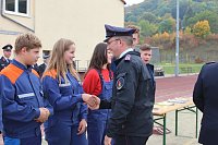 Bild: Leistungsspange von jungen Feuerwehrleuten erk&auml;mpft