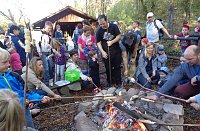 Die Kindervilla wandert im goldenen Oktober Bild: Die Kindervilla wandert im goldenen Oktober
