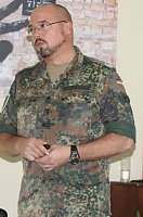 Bild: Mit F&uuml;hrungskr&auml;ften der Reserve gesprochen