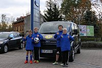 Übergabe eines Teambusses Bild: Übergabe eines Teambusses