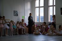 Bild:  Tanzm&auml;rchen zur Vorweihnachtszeit
