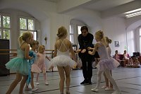 Bild:  Tanzm&auml;rchen zur Vorweihnachtszeit