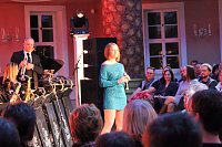 Bild: Stehende Ovationen im Achteckhaus
