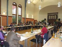 Bild: Ehrengabe an Dr. Surup