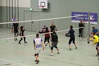 Bild: Volleyballturnier mit Rekordbeteiligung gestartet