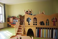 Hurra, wir spielen in der sanierten Kita Bild: Hurra, wir spielen in der sanierten Kita