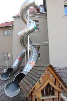 Hurra, wir spielen in der sanierten Kita Bild: Hurra, wir spielen in der sanierten Kita