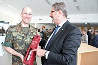 Aus der Region verabschiedet und empfangen Bild: Aus der Region verabschiedet und empfangen