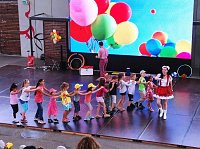 Bild: Fahrt zum Kinderfest