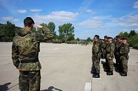Bild: Einheiten der Bundeswehr verabschiedet