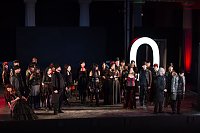 La traviata mit glanzvoller Premiere Bild: La traviata mit glanzvoller Premiere
