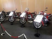 Trotz der wochenlangen Hitze kamen zum diesjährigen Treffen über 100 Besitzer eines Mopeds, Motorrollers, Motorrades oder Dreirades der tschechischen Marken Jawa oder CZ auf das Gelände der Festscheune in Röblingen am See (Sachsen-Anhalt) Bild: Trotz der wochenlangen Hitze kamen zum diesjährigen Treffen über 100 Besitzer eines Mopeds, Motorrollers, Motorrades oder Dreirades der tschechischen Marken Jawa oder CZ auf das Gelände der Festscheune in Röblingen am See (Sachsen-Anhalt)