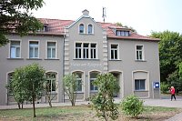 Bild: Saniertes "Haus am Kurpark" &uuml;bergeben