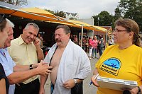 Bild: Erste Weltmeister im Brustr&uuml;ckw&auml;rtsschwimmen