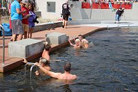 Bild: Erste Weltmeister im Brustr&uuml;ckw&auml;rtsschwimmen