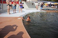 Bild: Erste Weltmeister im Brustr&uuml;ckw&auml;rtsschwimmen