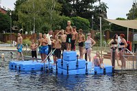 Bild: Erste Weltmeister im Brustr&uuml;ckw&auml;rtsschwimmen