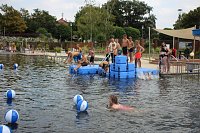 Bild: Erste Weltmeister im Brustr&uuml;ckw&auml;rtsschwimmen