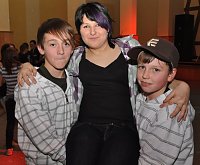 Bild: Junge Party im Klubhaus