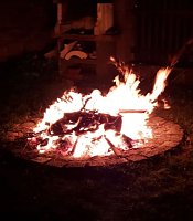 Bild: Einheitsfeuer am Jugendclubj