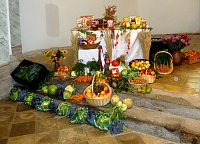 Erntedankgaben an Tafel Artern übergeben Bild: Erntedankgaben an Tafel Artern übergeben