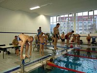 Bild: 24 - Stunden Schwimmen begonnen