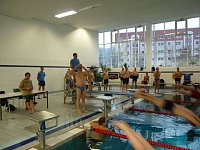 Bild: 24 - Stunden Schwimmen begonnen