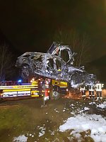 Fahrzeugbrand in Clingen Bild: Fahrzeugbrand in Clingen