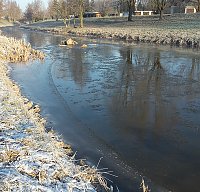 Bild: Keine Eisfl&auml;chen betreten!