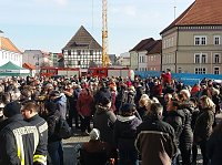 Er gegen Sie! Bild: Er gegen Sie!