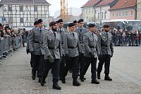 Vereidigung auf dem Markt Bild: Vereidigung auf dem Markt