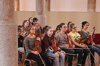 Auftrittstraining beim Frühjahrscamp für junge Geiger Bild: Auftrittstraining beim Frühjahrscamp für junge Geiger