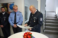 Neuer Kontaktbereichsbeamter eingeführt Bild: Neuer Kontaktbereichsbeamter eingeführt