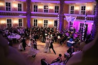 Bild: Venezianischer Maskenball