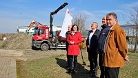 Spatenstich für neue Rettungswache Bild: Spatenstich für neue Rettungswache