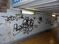 Bild: Geschmiere am Hauptbahnhof Sondershausen