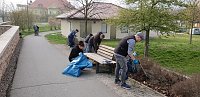 Wippertor gereinigt – Handy gefunden Bild: Wippertor gereinigt – Handy gefunden