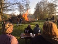 Osterfeuer am Bebraer Teich Bild: Osterfeuer am Bebraer Teich