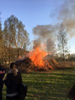 Osterfeuer am Bebraer Teich Bild: Osterfeuer am Bebraer Teich