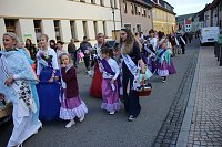 27. Fliederfest eröffnet - Verabschiedung Fliederkönigin Bild: 27. Fliederfest eröffnet - Verabschiedung Fliederkönigin