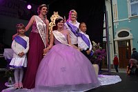 Wer ist die neue Fliederprinzessin? Bild: Wer ist die neue Fliederprinzessin?